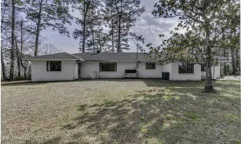Exterior - 632 NW Second Ave, Magee, MS 39111 photo 17 of 20