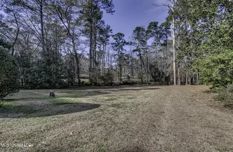 Exterior - 632 NW Second Ave, Magee, MS 39111 photo 15 of 20