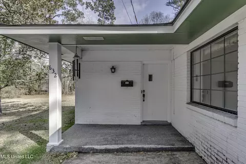 Exterior - 632 NW Second Ave, Magee, MS 39111 photo 14 of 20