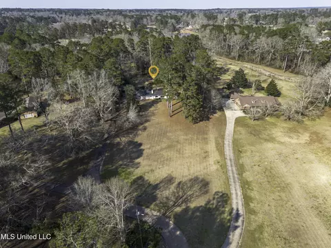 View/Area - 632 NW Second Ave, Magee, MS 39111 photo 2 of 12
