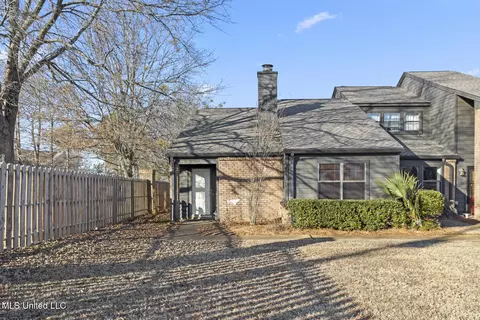 54 Woodlake Dr, Brandon, MS 39047