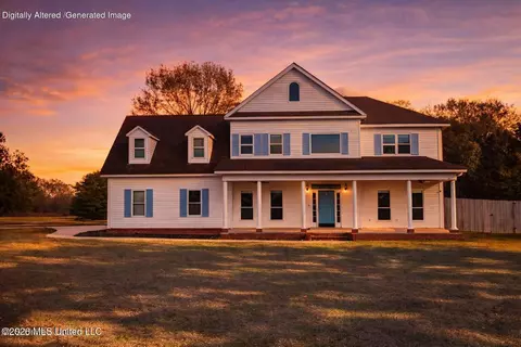 34 E Hidden Hills Dr, Picayune, MS 39466