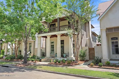 106 Lasalle St, Madison, MS 39110