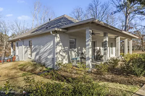 Exterior - 149 Old Farm Rd, Madison, MS 39110 photo 8 of 38