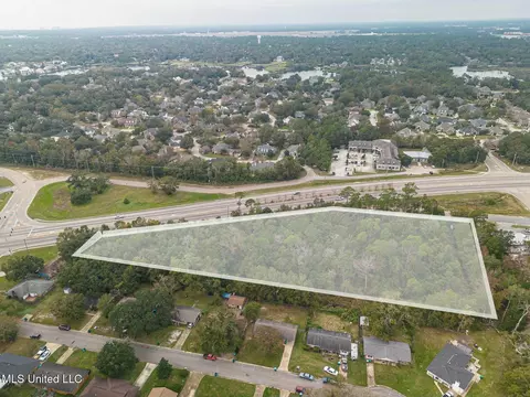 Lorraine Road, Gulfport, MS 39503