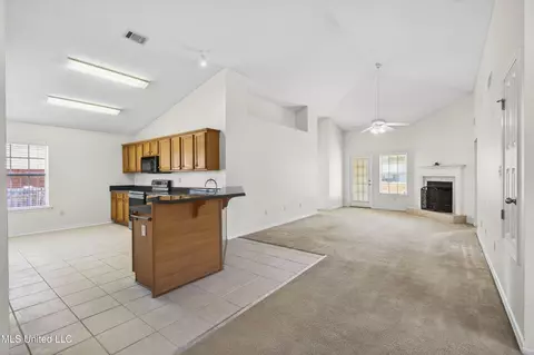 Living - 108236 Kapalama Dr, Diamondhead, MS 39525 photo 1 of 6