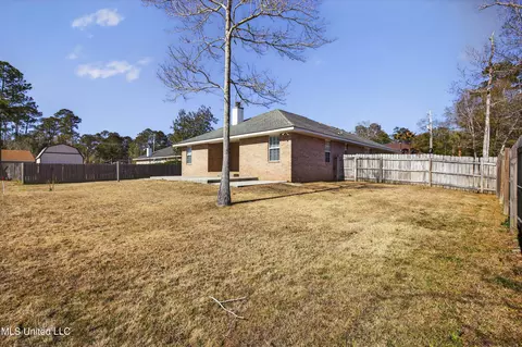 Exterior - 108236 Kapalama Dr, Diamondhead, MS 39525 photo 5 of 5