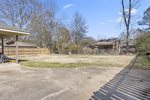 Exterior - 432 Green Leaf Trl, Madison, MS 39110 photo 3 of 4