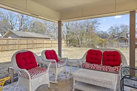 Exterior - 432 Green Leaf Trl, Madison, MS 39110 photo 2 of 4