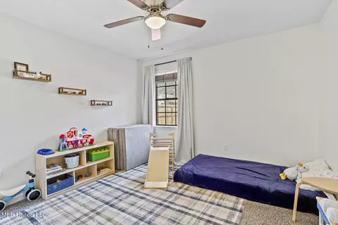 Bedroom - 432 Green Leaf Trl, Madison, MS 39110 photo 2 of 2