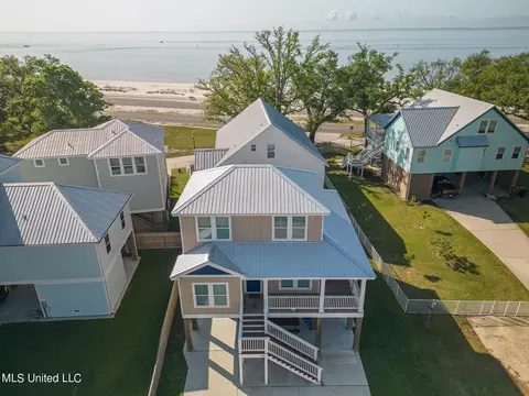 106 Winters Ln, Long Beach, MS 39560