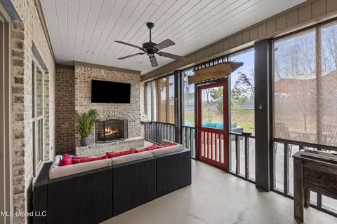 Exterior - 209 Bridge Ct, Madison, MS 39110 photo 3 of 6