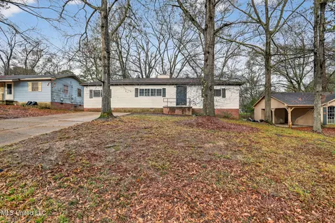 2815 Tara Rd, Jackson, MS 39212