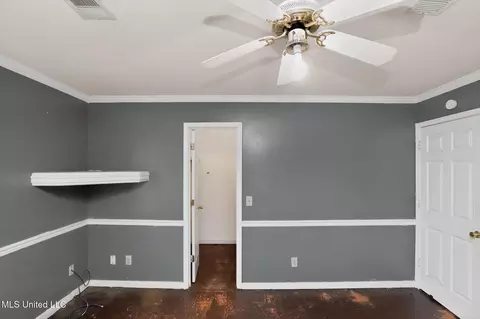 Bedroom - 5571 Tiki Ln, Jackson, MS 39212 photo 3 of 6