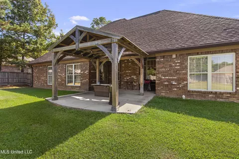 Exterior - 103 Elm Ct, Madison, MS 39110 photo 9 of 13