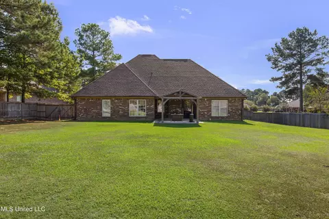 Exterior - 103 Elm Ct, Madison, MS 39110 photo 11 of 13