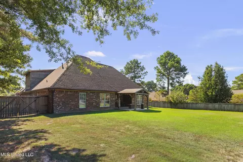 Exterior - 103 Elm Ct, Madison, MS 39110 photo 12 of 13