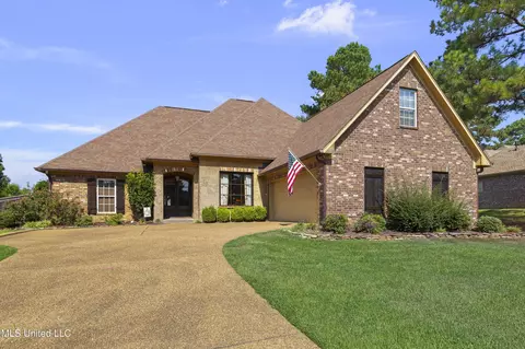 Exterior - 103 Elm Ct, Madison, MS 39110 photo 3 of 13