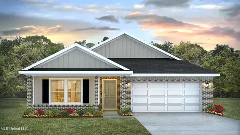 205 Magnolia Farms Dr, Lucedale, MS 39452