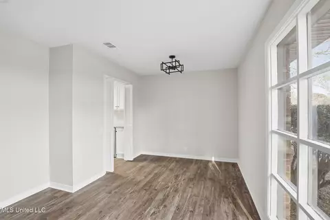 Dining - 29 Stonegate Dr, Brandon, MS 39042 photo 1 of 1