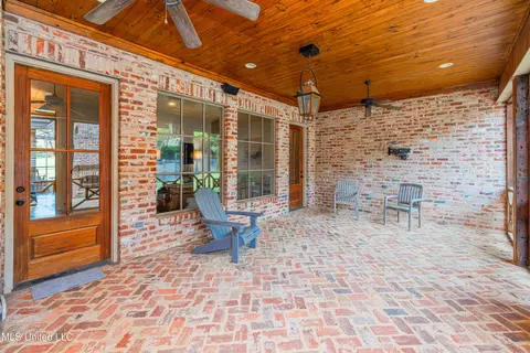Exterior - 104 Ivy Brook Dr, Madison, MS 39110 photo 10 of 17