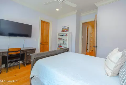 Bedroom - 104 Ivy Brook Dr, Madison, MS 39110 photo 2 of 12