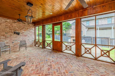 Exterior - 104 Ivy Brook Dr, Madison, MS 39110 photo 11 of 17