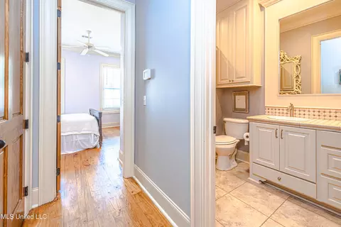 Entry Way - 104 Ivy Brook Dr, Madison, MS 39110 photo 1 of 6