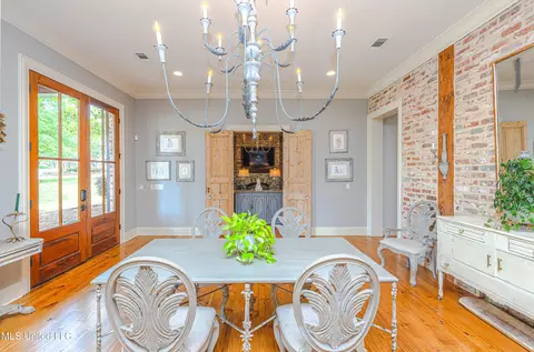Dining - 104 Ivy Brook Dr, Madison, MS 39110 photo 5 of 7
