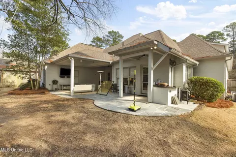Exterior - 4665 Katherine Blvd, Jackson, MS 39211 photo 4 of 4