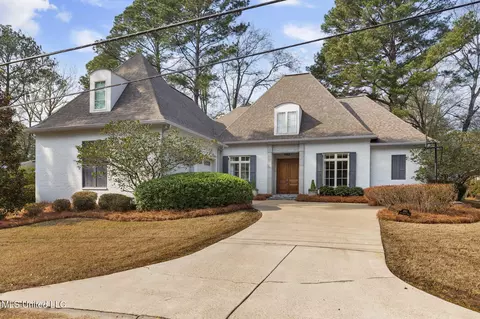 4665 Katherine Blvd, Jackson, MS 39211