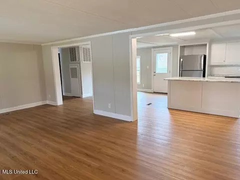 160 Sunny Ln, Florence, MS 39073 photo 6