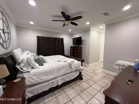 Bedroom - 11 Haven Cv, Byram, MS 39272 photo 2 of 6