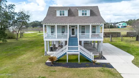 430 Russell Ave, Long Beach, MS 39560