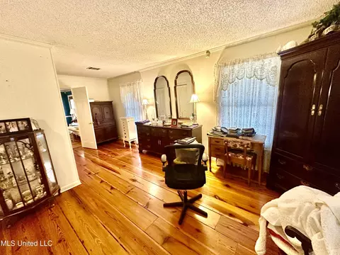 Other - 206 W Meadowbrook Dr, Brookhaven, MS 39601 photo 2 of 7