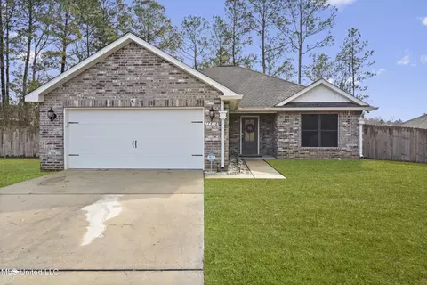 17458 Marian Ct, Saucier, MS 39574