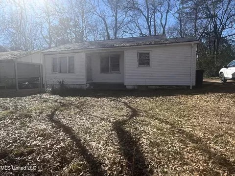 979 Winn St, Jackson, MS 39204