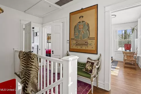 Entry Way - 803 Meadowbrook Rd, Jackson, MS 39206 photo 12 of 13