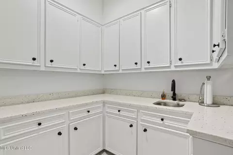 Other - 803 Meadowbrook Rd, Jackson, MS 39206 photo 11 of 16