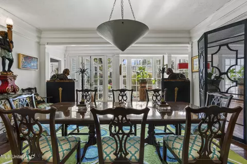 Dining - 803 Meadowbrook Rd, Jackson, MS 39206 photo 8 of 9