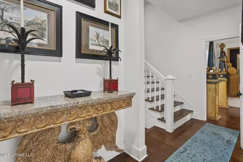 Entry Way - 803 Meadowbrook Rd, Jackson, MS 39206 photo 11 of 13
