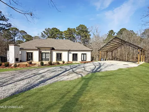 431 Monterey Rd, Richland, MS 39218