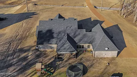 View/Area - 7899 Remington Cv, Hernando, MS 38632 photo 1 of 3