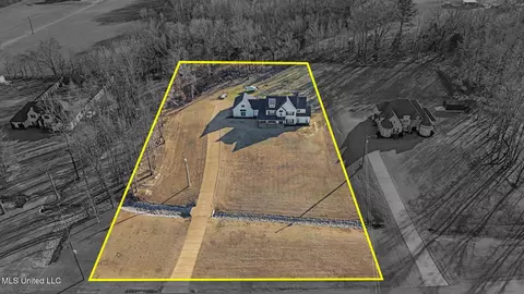 View/Area - 7899 Remington Cv, Hernando, MS 38632 photo 2 of 3
