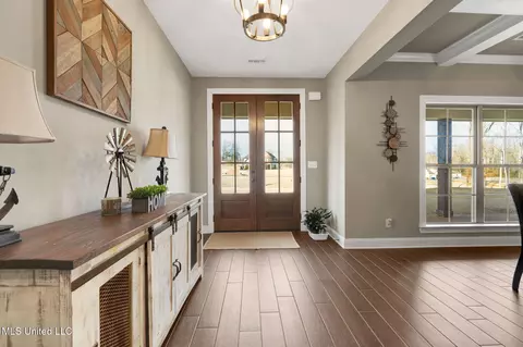 Entry Way - 7899 Remington Cv, Hernando, MS 38632 photo 1 of 4