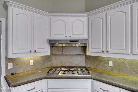 Kitchen - 314 Turtle Holw, Brandon, MS 39047 photo 4 of 6