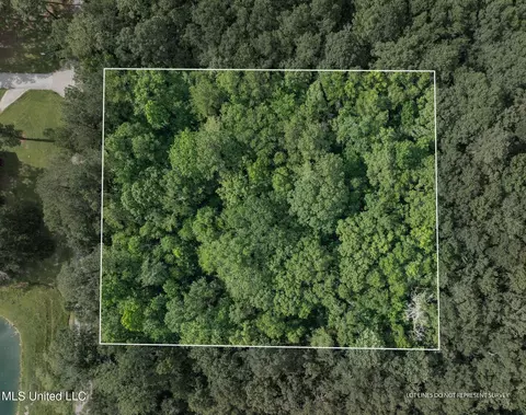 lot2 Beverly Hills Dr, Hattiesburg, MS 39402