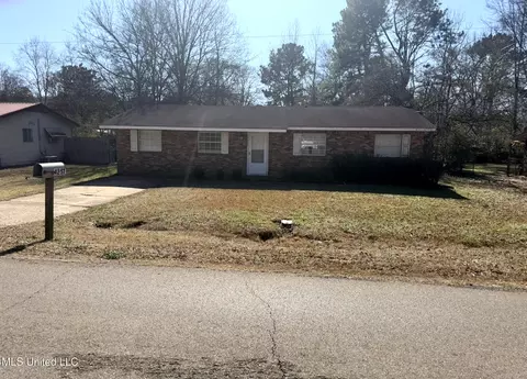 4257 Old Brandon Rd, Pearl, MS 39208
