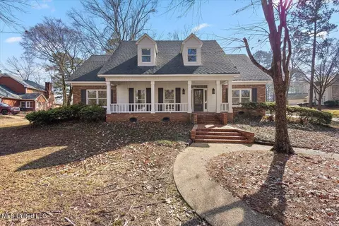 204 Summer Oak Trl, Madison, MS 39110