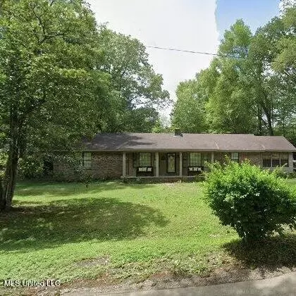 1907 Oak Ln, Corinth, MS 38834